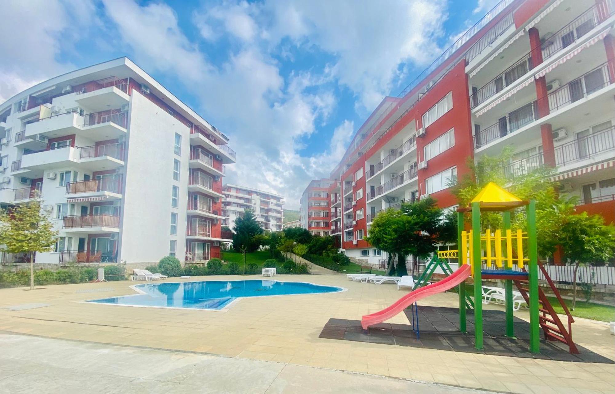 Apartment In Sweti Wlas Exterior foto